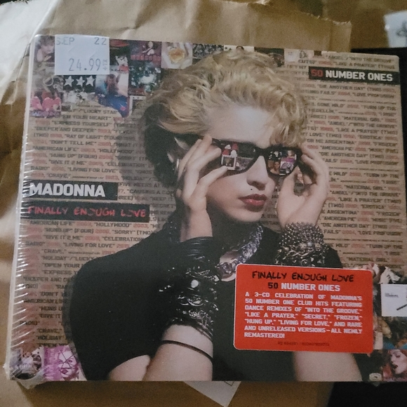 Madonna remixes CDs - Picture 1 of 9